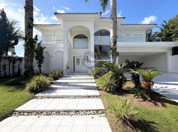 Casa · 6 Quartos · 6 Vagas · Villa Kassardjian - Uma casa para viver hoje e valorizar amanhã no Jardim Acapulco.
