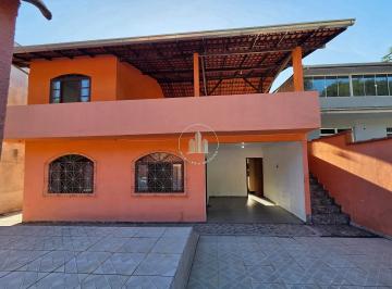 Casa · 200m² · 4 Quartos · 3 Vagas · Casa 4 Quartos com Piscina - Fazenda Santo Antônio