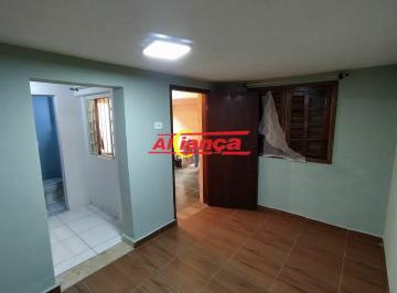 Casa · 40m² · 1 Quarto · 1 Vaga · Casa para alugar com 1 quarto e 1 vaga de garagem no Cidade Maia / Guarulhos