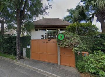 Casa · 806m² · 4 Quartos · 6 Vagas · Casa com Atmosfera de Campo em Localização Privilegiada na Cidade Jardim