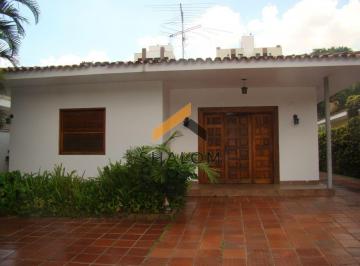 Casa · 301m² · 3 Quartos · 8 Vagas · Casa térrea à venda no Caxingui