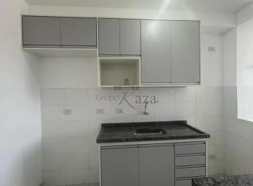 Cozinha · Oportunidade - Apartamento - Residencial Sinai - Jardim Colonial - 2 Dormitórios - 52m².