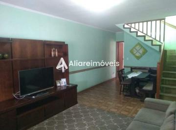Casa · 132m² · 3 Quartos · 2 Vagas · Casa c/ 3 quartos, 1 suíte e 2 vagas, 132m², à venda no bairro Jardim Aricanduva, por 550.000,00