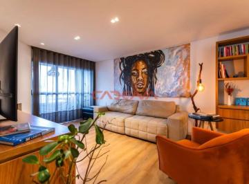Apartamento · 113m² · 2 Quartos · 2 Vagas · Apartamento com 2 quartos e 2 vagas para aluguel no Centro