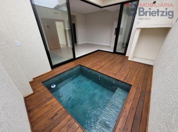 Casa · 117m² · 3 Quartos · 2 Vagas · Casa à Venda em Glória, Joinville por R$760.000