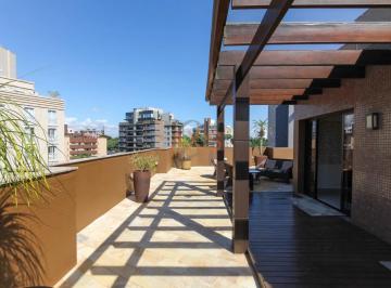 Apartamento · 333m² · 3 Quartos · 2 Vagas · Cobertura de 3 Suítes à Venda no Edifício Pacific House | Ahú Curitiba