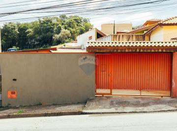 Casa · 139m² · 2 Quartos · 3 Vagas · Casa terrea em Varzea Paulista, com 2 dormitorios sendo uma suit, 2 banheiro. S.P