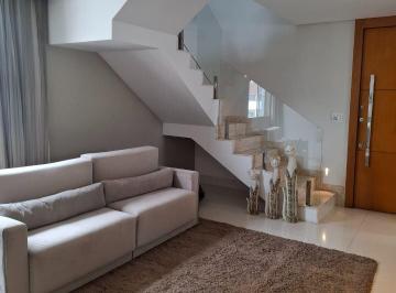 Apartamento · 194m² · 3 Quartos · 2 Vagas · Cobertura Alto Padrão