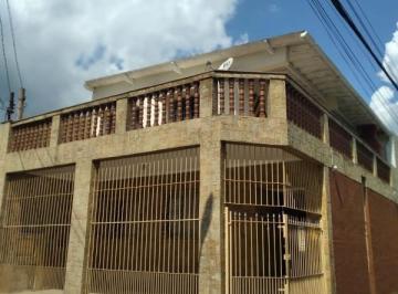 img0 · Sobrado A Venda No Bonfim Com 3 Quartos