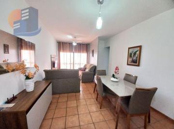 Apartamento · 75m² · 2 Quartos · 1 Vaga · AMPLO APARTAMENTO COM SACADA NA PRAIA DA ENSEADA!