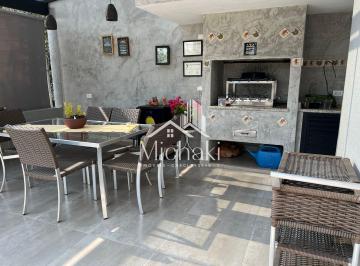 Casa · 297m² · 4 Quartos · 3 Vagas · Condomínio Arujazinho IV - Casa à venda no bairro Arujazinho IV - Arujá/SP