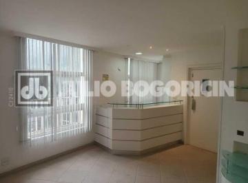 Comercial · 209m² · Lamina, comercial, 209 mts, ao lado do metrô e  Praça saens pena, comécio farto!