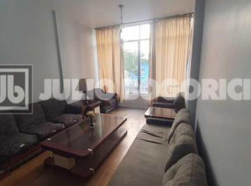 Apartamento · 110m² · 3 Quartos · Apartamento : / Residencial / Copacabana