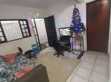 Casa · 150m² · 2 Quartos · 2 Vagas · Casa Padrão em São José dos Campos