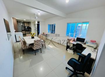 Casa · 156m² · 3 Quartos · 4 Vagas · Casa Sobrado com Edícula - Monte Castelo - 3 Dormitórios - 300m².
