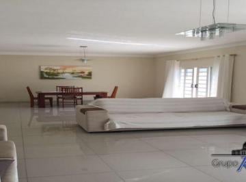 Casa · 198m² · 3 Quartos · 7 Vagas · Excelente Casa Residencial e Ponto Comercial - Jardim Satélite - 350m² - Estuda Permuta.