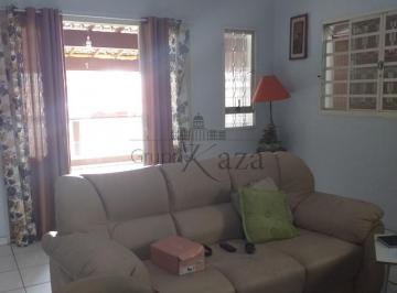 Casa · 138m² · 4 Quartos · 2 Vagas · Casa Sobrado - Jardim Nova Florida - 262m² - 4 Dormitórios - Aceita Permuta.
