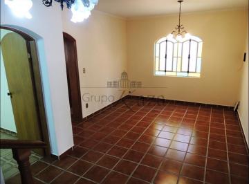 Casa · 254m² · 4 Quartos · 3 Vagas · Casa - Jardim Esplanada - 4 Dormitórios - 270m².