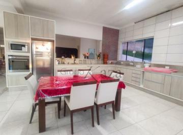 Rural · 900m² · 3 Quartos · 4 Vagas · Rural Chácara em Caçapava