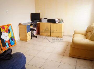 Casa · 235m² · 3 Quartos · 4 Vagas · Casa Sobrado em Caçapava