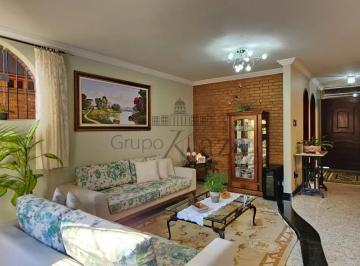 Casa · 298m² · 4 Quartos · 4 Vagas · Casa Sobrado Residencial/Comercial - Jardim Esplanada - 4 Dormitórios - 317m² - Aceita Permuta