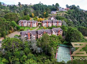 7d5cb6aacd3d4d1e065472dbd2e46c59e799b6b6 · Apartamento com 5 dormitórios à venda, 178 m² por R$ 1.380.000 - Alto da Vila Inglesa - Campos do Jo