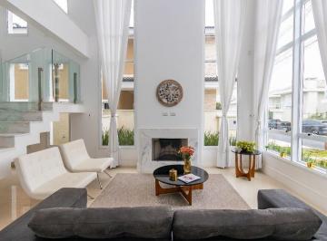 0a89e43eeecf22007475d02a7b79b67637dc368a · Casa com 5 dormitórios à venda, 346 m² por R$ 2.700.000,00 - Santa Felicidade - Curitiba/PR
