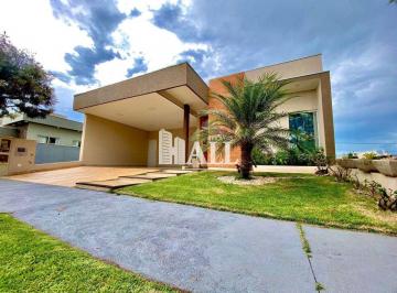 Casa · 200m² · 3 Quartos · 4 Vagas · Casa de Condomínio, Village Damha III, Rio Preto