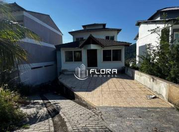 0fa749461b4b1664fba539ad1516c98e5aafa2e0 · Casa com 4 dormitórios à venda, 250 m² por R$ 1.300.000,00 - Itaipu - Niterói/RJ