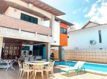 Casa de 4 quartos, Salvador · Excelente Casa no Itaigara | 4 Suítes | Piscina + Energia Solar