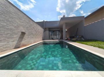 Casa · 115m² · 3 Quartos · 3 Vagas · Casa com 3 quartos à venda em Maitinga - SP