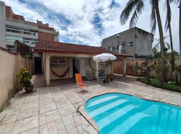 Casa · 222m² · 3 Quartos · 3 Vagas · Casa com 3 quartos à venda em Maitinga - SP