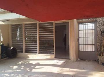 Casa · 150m² · 3 Quartos · 2 Vagas · Sobrado à venda na Vila Cordeiro, no Brooklin, amplo, bem distribuído e pronto para morar. Com 150m²