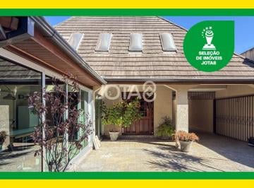 Casa · 330m² · 3 Quartos · 4 Vagas · Casa à venda - em Vista Alegre