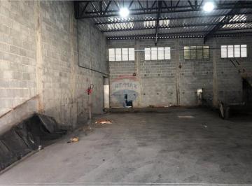 Comercial · 200m² · "Aluguel Galpão Mairiporã: Espaço e Acessibilidade"