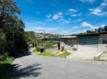 Casa · 160m² · 3 Quartos · 1 Vaga · Sua Casa-Comércio em Mairiporã, SP: Investimento Seguro