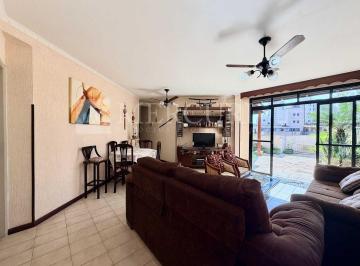 599b3c048c1d64c2d0664a0d1ef1ae3ab61a7a48 · Apartamento no Guarujá, Praia do Tombo, 2 Quartos, Sendo 1 Suítes, Sacada, Churrasqueira e Piscina -