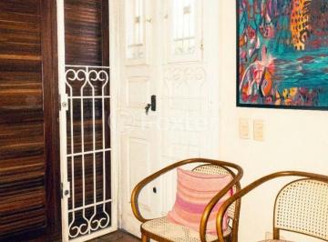 9063ee3e · Casa, 4 dormitórios, 209 m², em Glória