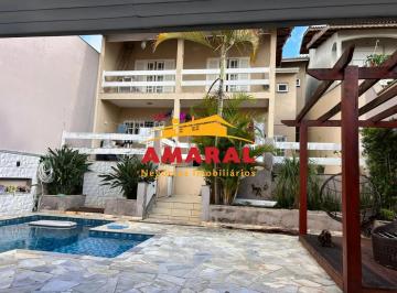 Casa · 220m² · 3 Quartos · 3 Vagas · Casa com piscina e área gourmet - 3 dormitórios -  em Mogi das Cruzes