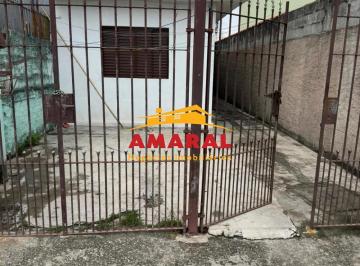 Garagem · 02 Casas Térrea  cada uma - Aconchegante no Jardim Monte Cristo Suzano