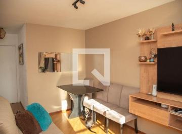Localizado na vibrante cidade de São Paulo, este apartamento está situado no bai · Apartamento à Venda - Campo Belo, 3 Quartos, 70 m2