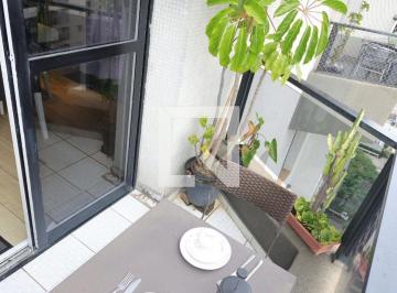 Este é um apartamento mobiliado localizado no encantador bairro de Moema. Com do · Apartamento à Venda - Moema, 2 Quartos, 99 m2