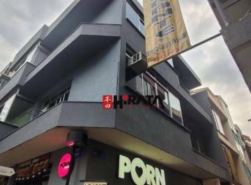 0a7710d4cf5237d1f0968c8108e0a02ecd7e56c8 · Sobrado triplex comercial para venda, 206,40 m2 em Centro Comercial de Alphaville.
