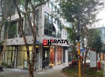 aaba97272e19d9dd88f65695406cf8dd0b3eb589 · Sobrado triplex comercial para venda, 208 m2 em Centro Comercial em Alphaville.