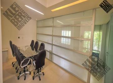 Comercial · 300m² · Prédio com 350m² no Rio Vermelho e elevador privativo