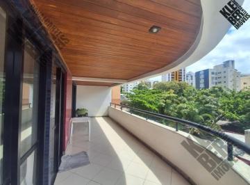 Apartamento · 173m² · 4 Quartos · 3 Vagas · 3 suítes mais gabinete, nascente total, varandão, lavabo, 3 vagas de garagem soltas