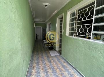 Foto 01 · Casa mobiliada para empresas, 250m², 6 quartos, 5 banheiros, 2 cozinhas e garagem. Pronta para uso, 