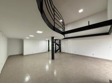 Foto 01 · QNA 53 Ponto comercial em Taguatinga Norte, Loja com mezanino, porta automática e 120m²