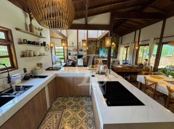 af0aee7b9acdc4c76bc0f4d29a9d416560fbb5ed · Casa com 3 dormitórios à venda, 200 m² por R$ 1.100.000,00 - Parque Petrópolis - Mairiporã/SP