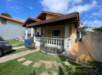 Casa · 170m² · 3 Quartos · 4 Vagas · CASA TÉRREA À VENDA EM TERRA PRETA | COM AMPLO TERRENO!